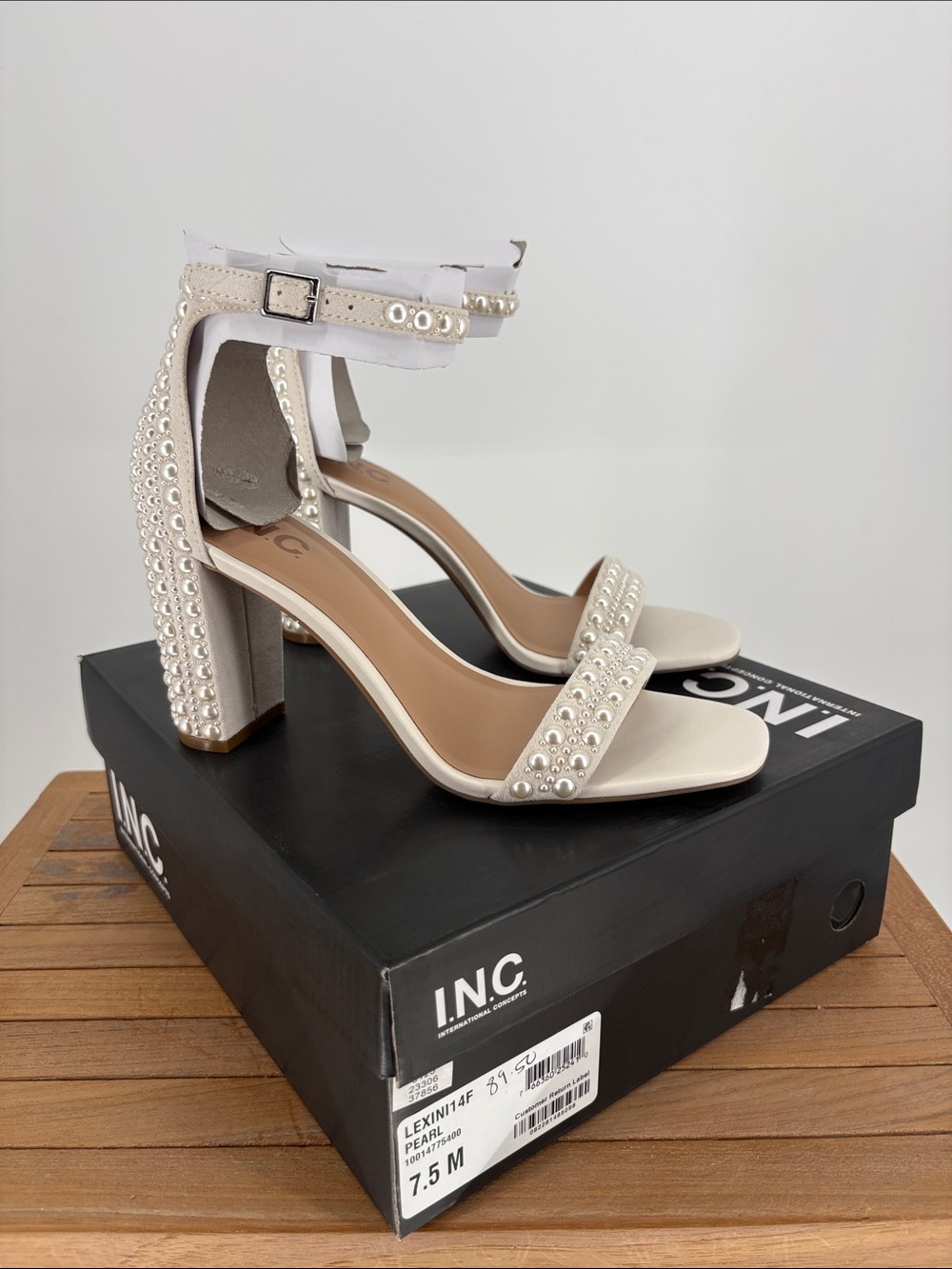 New Women’s INC LEXINI PEARL HEELS SHOES SIZE 7.5 M